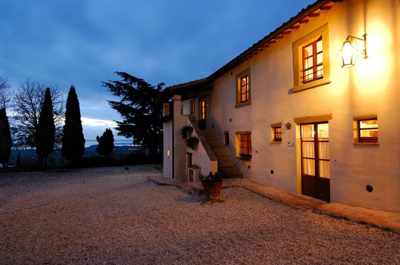 Relais Borgo Torale Hotel Passignano sul Trasimeno Eksteriør billede
