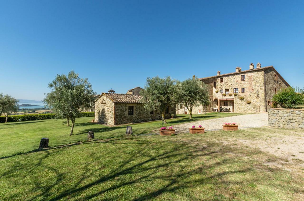 Relais Borgo Torale Hotel Passignano sul Trasimeno Eksteriør billede