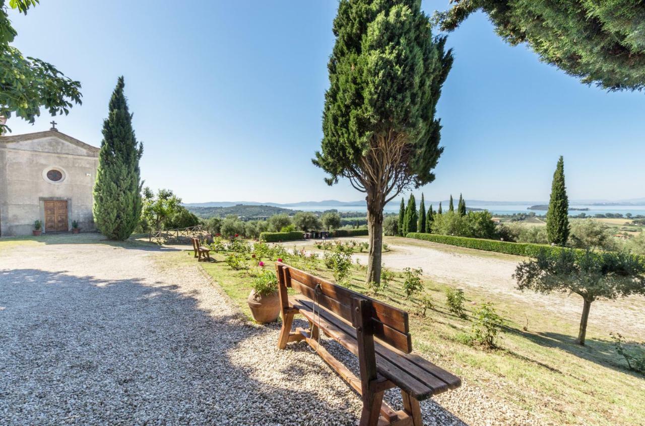 Relais Borgo Torale Hotel Passignano sul Trasimeno Eksteriør billede