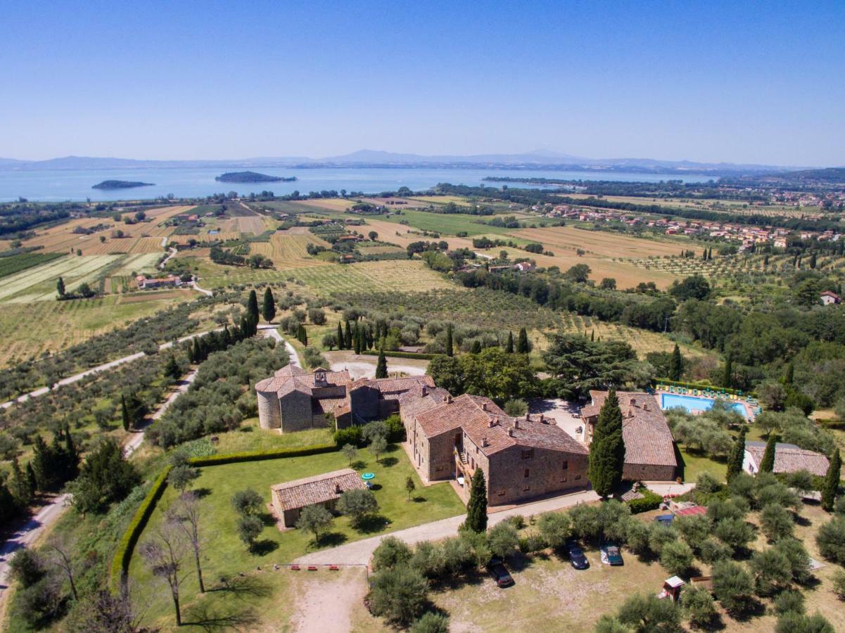 Relais Borgo Torale Hotel Passignano sul Trasimeno Eksteriør billede